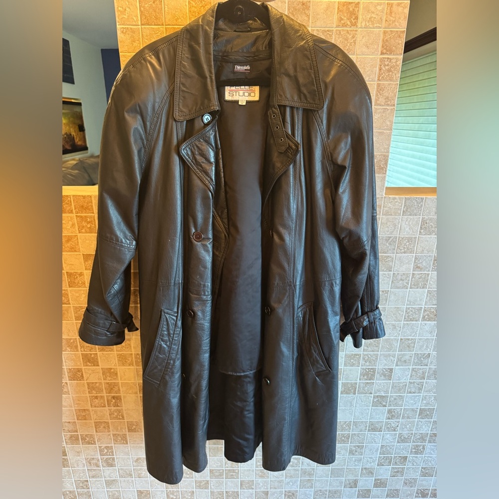 Retro Pelle Studio Women's Black Trench Coat